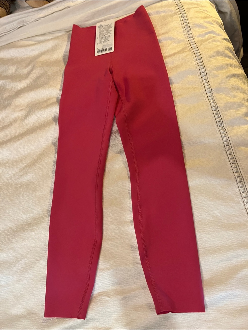 lululemon leggings NWT Glow Up HR Tight 25” PINK size 2